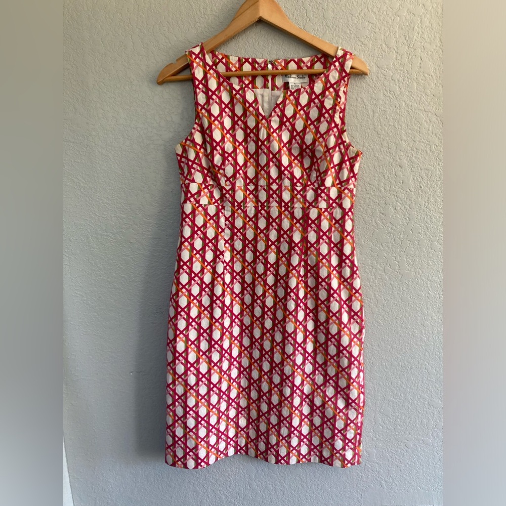 Madison Studio Aline Dress V cut neck size 6
